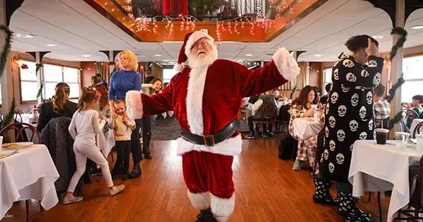 The Riverboats at the Gateway Arch PJ's and Pancakes cruise