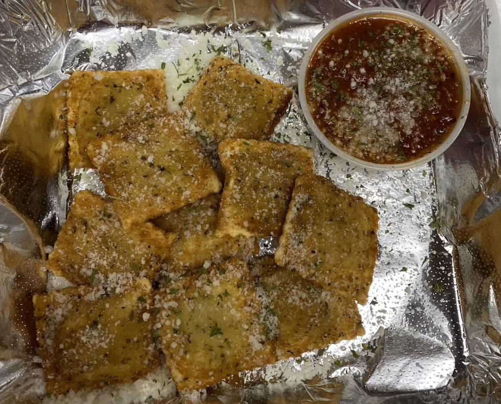 failonis-toasted-ravioli-week-special